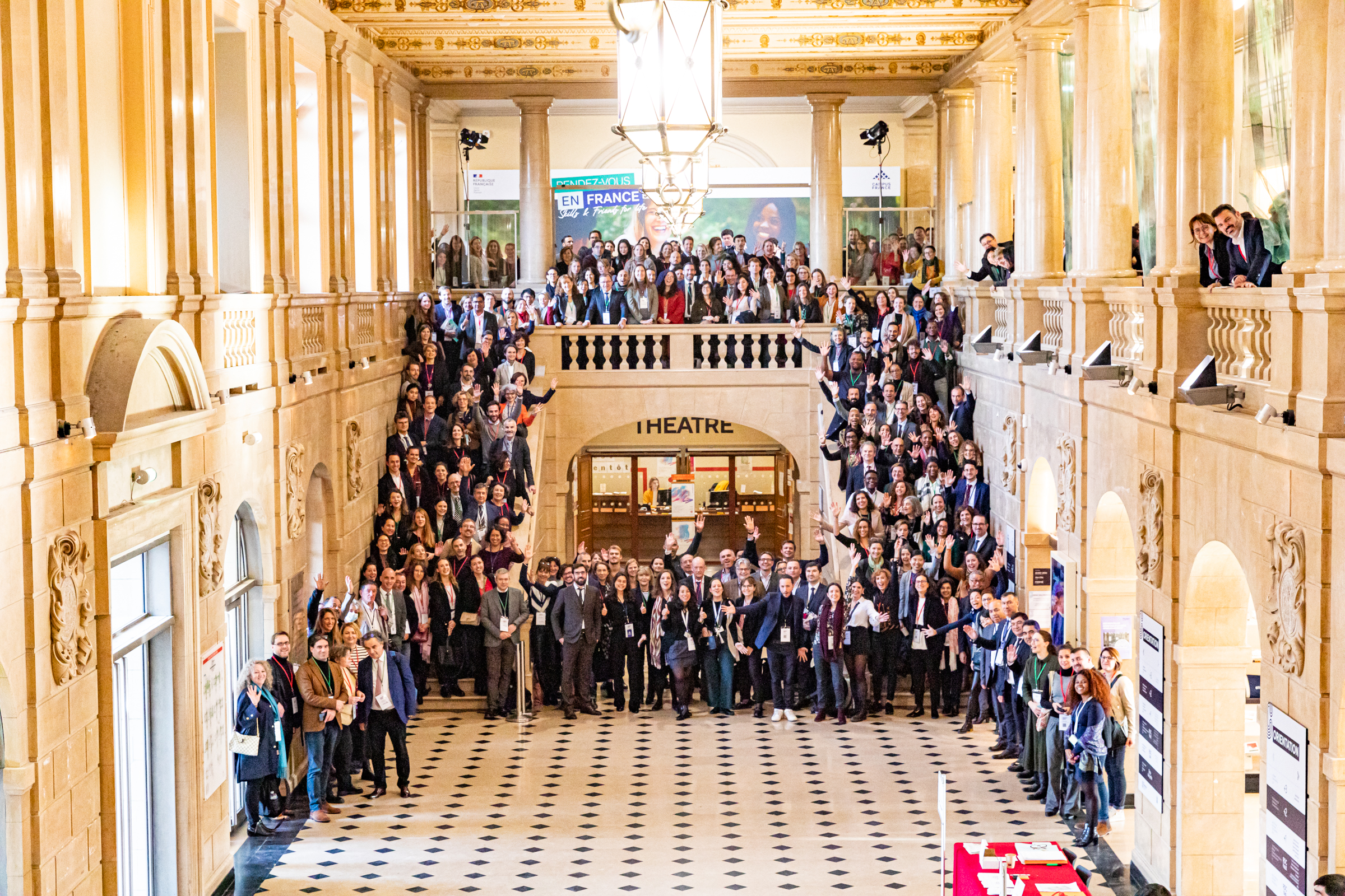 Photo de groupe des rencontres Campus France 2022