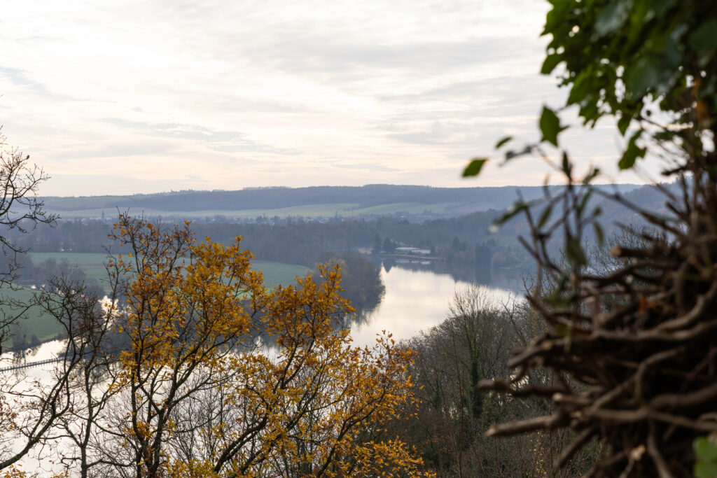 Vue sur la seine du Domaine de la corniche